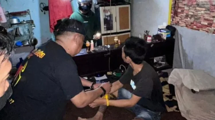 Pria Ngamuk Rusak Warung Padang di Makassar Diamankan