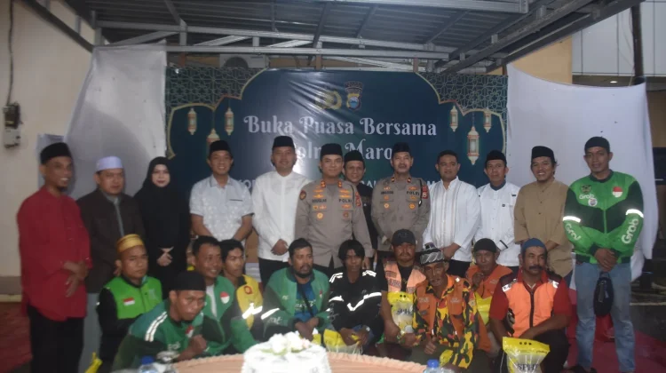Polres Maros Berbagi Berkah Ramadhan Bersama Masyarakat