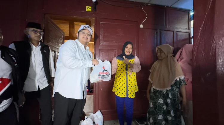 Safari Ramadan PSI Hangatkan Warga Jeneponto