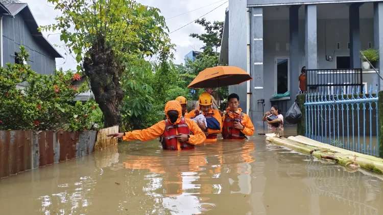 Hujan Deras sejak Dini Hari Picu Banjir Sejumlah Wilayah di Makassar