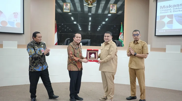 Dongkrak PAD, Dirjen Kemendagri Tekankan Intensifikasi hingga Inovasi