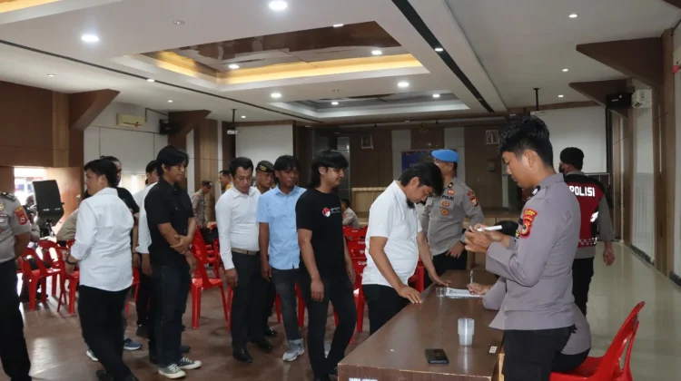 Polres Palopo lakukan Tes Urine Mendadak Terhadap Sejumlah Personil
