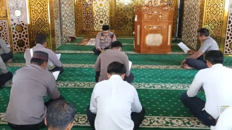 One Day, One Juz! Cara Polres Bulukumba Tingkatkan Iman