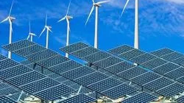 Sinergi Energi Surya dan Angin