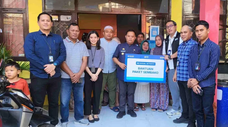BRI Bagikan 700 Paket Sembako Sambut Ramadan