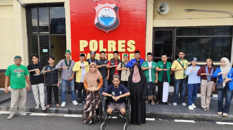 Polres Parepare Gandeng LSM dan OKP, Bersama Berbagi Takjil