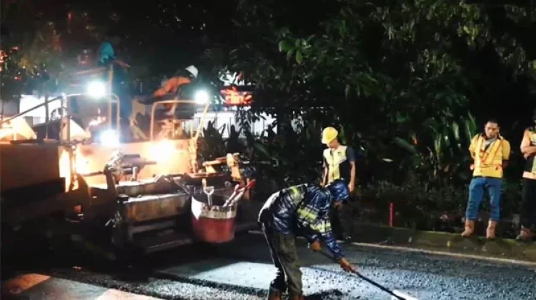 Pemprov Sulsel Sebut Curah Hujan Tinggi Jadi Sebab Jalan Rusak di Hertasning