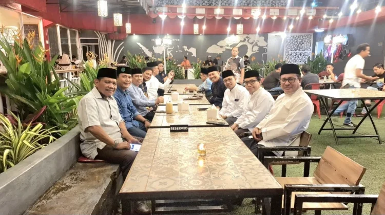 Ngopi Kerukunan, Kemenag RI Ajak Warga Jangan Lelah Cintai Negeri