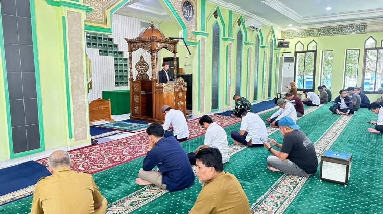 Makna Surah At-Taubah ayat 105