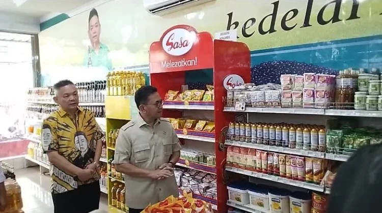 Menteri Perdagangan Pastikan Kebutuhan dan Harga di Supermarket Aman