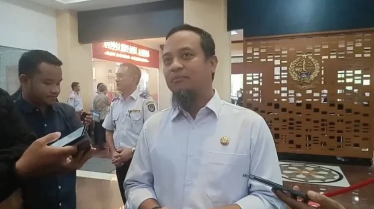 Gubernur Pantau Kondisi WNI Sulsel di Timur Tengah