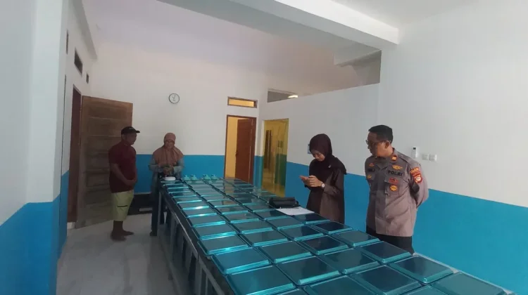 Kapolsek Maiwa dan Perwakilan BGN Laksanakan Survey Persiapan Dapur