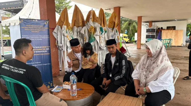 Momen Ramadan,Kemenkum Sulsel Bagi Takjil Sekaligus Edukasi Hukum di Gowa
