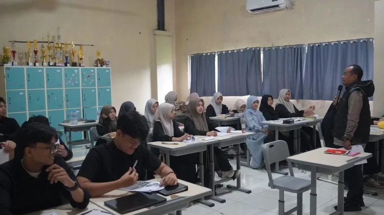 SMA Islam Athirah Bukit Baruga Gelar Workshop Persiapan TOEFL