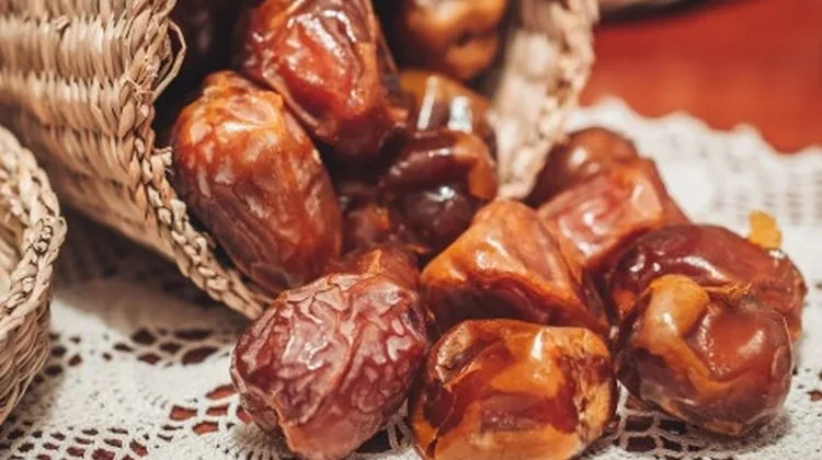 Manfaat Konsumsi Kurma di Pagi Hari