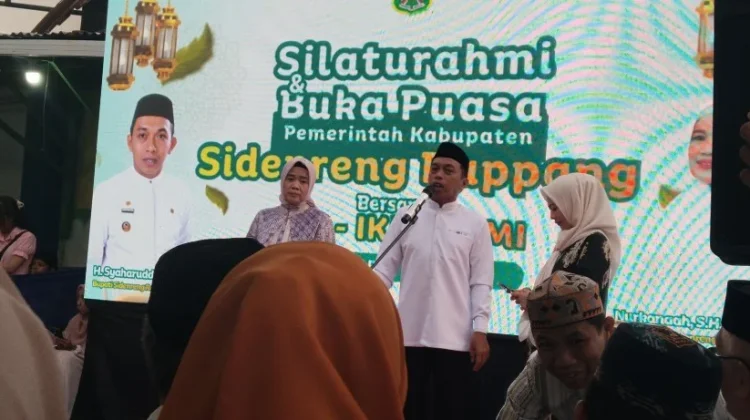 Buka Puasa Bersama, Bupati Sidrap Pererat Silaturahmi Perantau