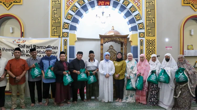 Safari Ramadan di Maros, Wawali Makassar Tekankan Pembatasan Medsos pada Anak
