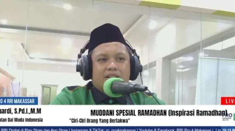 Ustad Suardi Paparkan Kriteria Insan Bertakwa di RRI Makassar