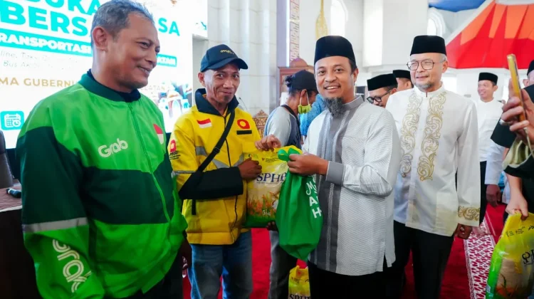 Gubernur Sulsel Buka Puasa Bersama Ribuan Insan Transportasi