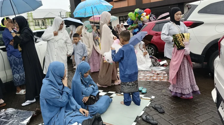 Salat Idul Fitri, Jamaah Padati Gedung Pusat Dakwah Muhammadiyah Tamalanrea