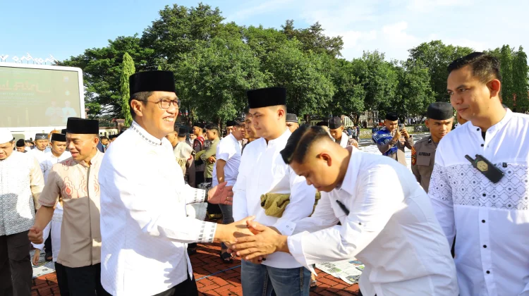 Kapolda Sulsel: Idul Fitri Momentum Tingkatkan Iman dan Profesionalisme Polri