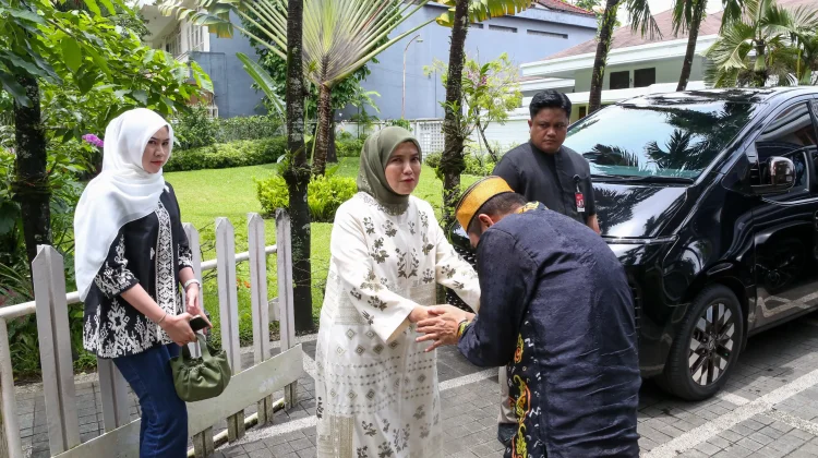 Momen Lebaran, Aliyah Mustika Ilham Sowan ke Kediaman Jusuf Kalla