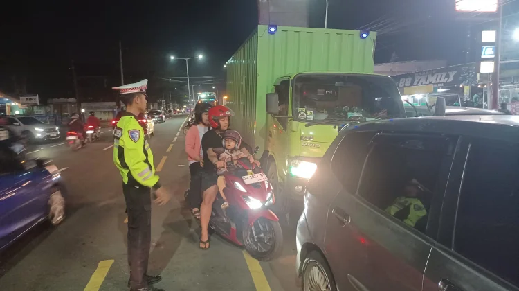 Lonjakan Arus Balik di Maros, Kepadatan Terjadi hingga Malam Hari