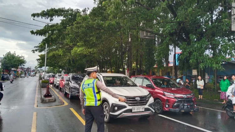 Arus Balik Memuncak, Polres Maros Kerahkan Personel Jaga Kelancaran Lalin