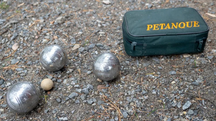 Mengenal Petanque, Olahraga Ketangkasan Asal Prancis