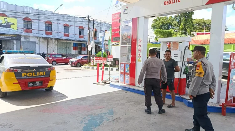Polsek Soreang Pastikan Situasi Antrean SPBU Tetap Kondusif