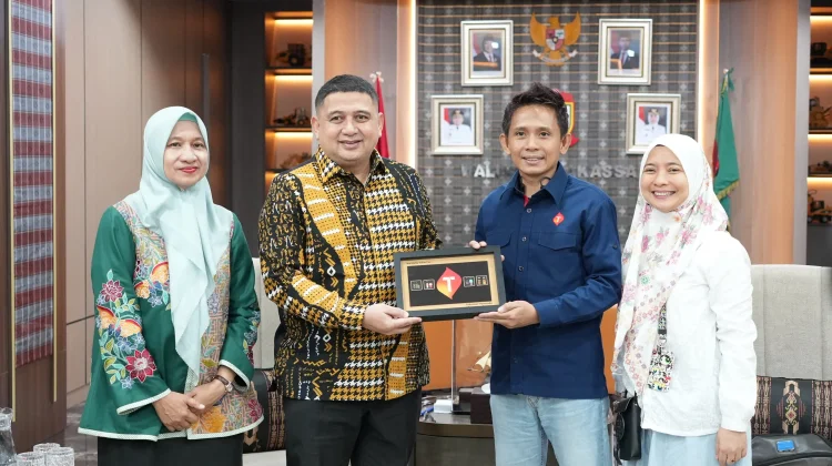 Pemkot Makassar bersama Telkomsel Jajaki Kerja Sama Digitalisasi Sekolah