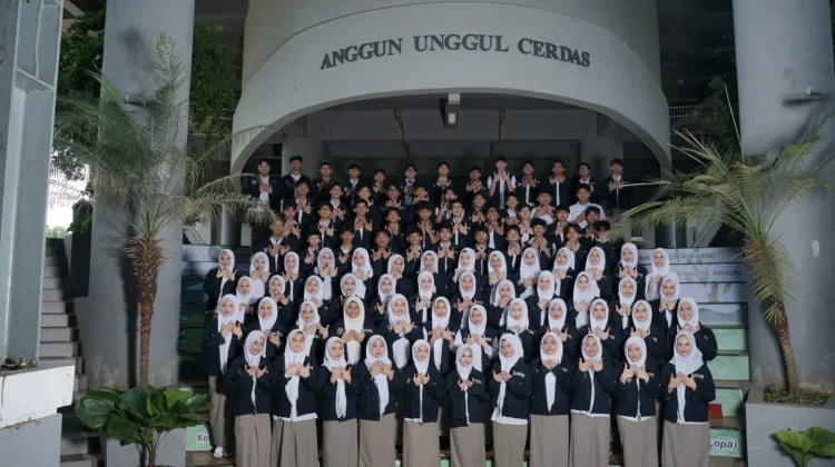 Sebanyak 57 Siswa Athirah Diterima di Kampus Unggulan dalam dan Luar Negeri