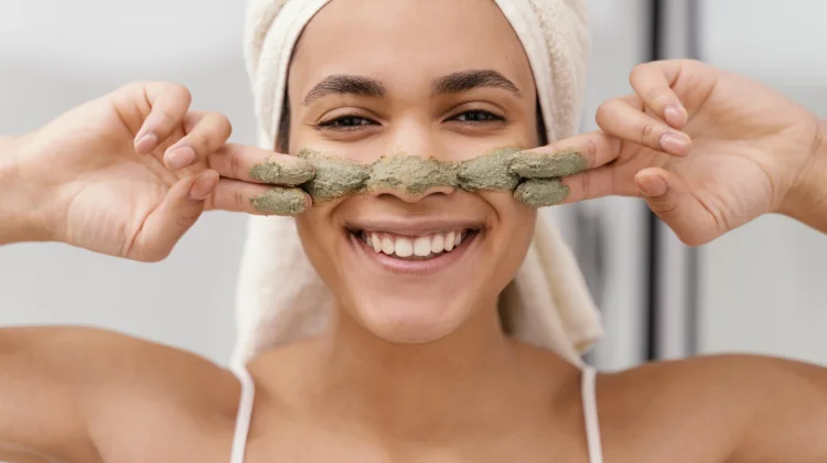 Bikin Scrub Wajah Aman dan Praktis