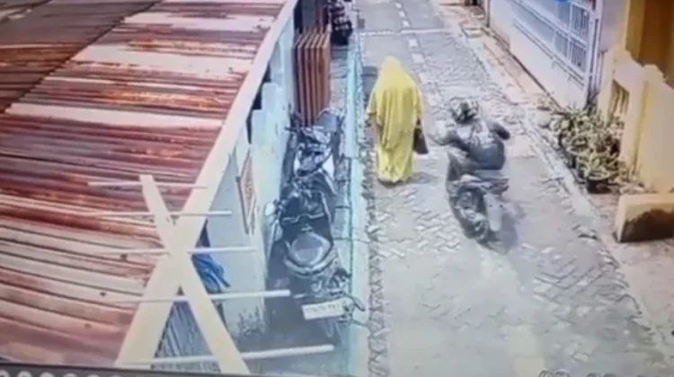 Aksi Penjambretan Seorang Wanita di Makassar Viral di Medsos