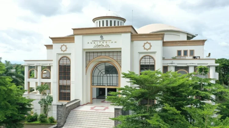 UIN Alauddin Makassar Masuk 100 Besar uniRank 2026