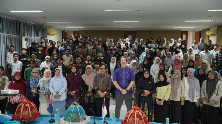 International Office & HI UIN Alauddin Hadirkan Narasumber dari Australia
