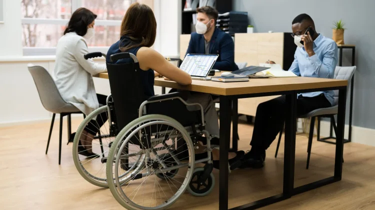 Pengembangan Keterampilan Pondasi Kemandirian Finansial Disabilitas