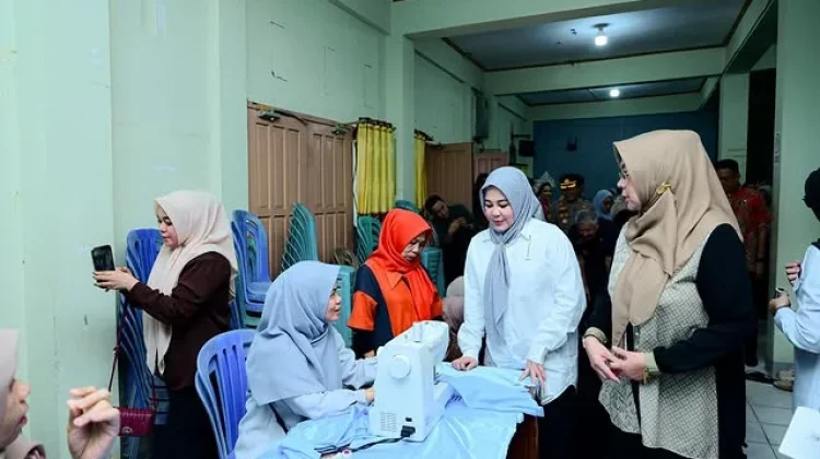 Fatmawati Rusdi Dorong Perempuan Jadi Motor Perubahan dan Penggerak Ekonomi