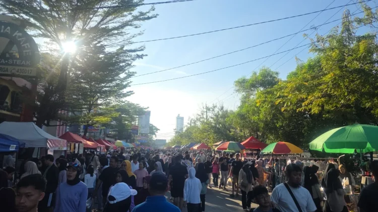 Jadi Episentrum Perputaran Ekonomi Rakyat, CFD Boulevard Dipadati Warga