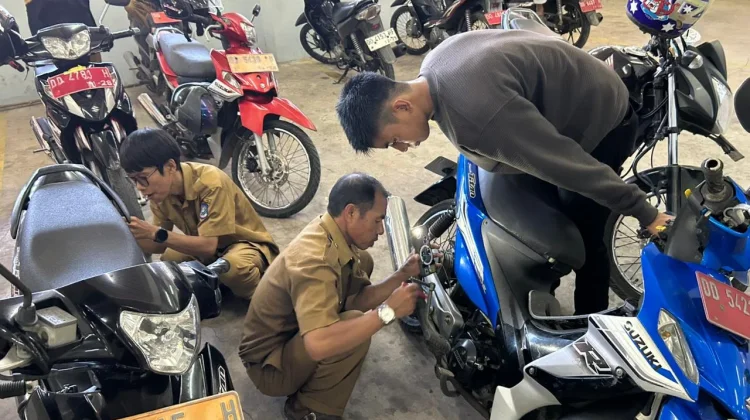 Pastikan Data  Akurat, BKAD Bulukumba Laksanakan Cek Fisik Kendaraan Dinas