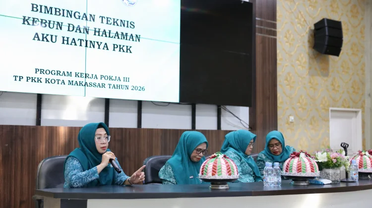 TP PKK Makassar Bekali Kader Kelola Kebun dan Halaman Produktif