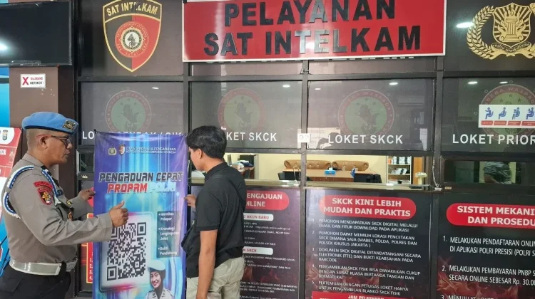 Pelayanan Prima, Provos Polres Gowa Unit Pelayanan dan Kenalkan QR Code Yanduan