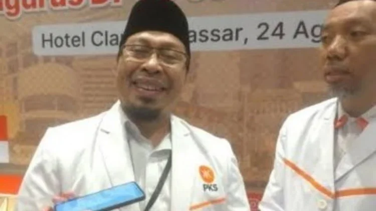 Haris Abdurrahman Dilantik Jadi PAW Anggota DPRD Sulsel
