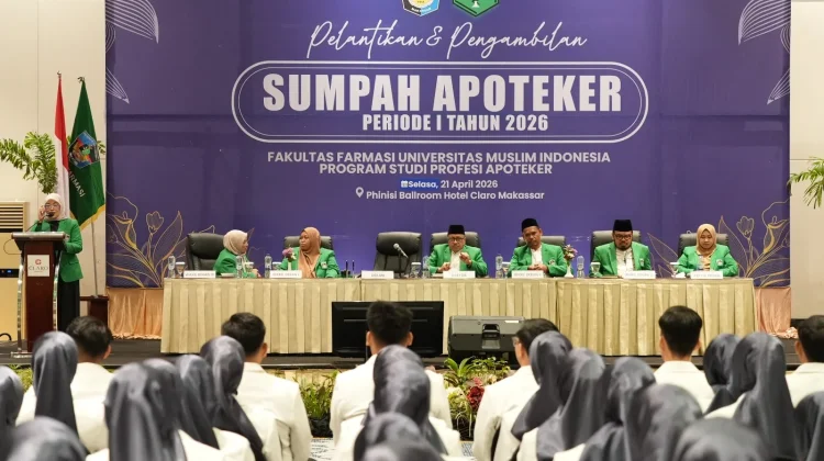 UMI Makassar Lantik 117 Apoteker Baru Periode I 2026