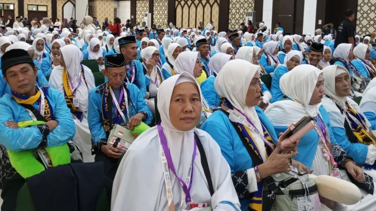 Didominasi Lansia, 387 Jemaah Bone Masuk Asrama Haji Sudiang Makassar