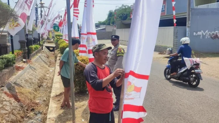 Sambut HUT Lutra, Masyarakat Diimbau Semarakkan Pemasangan Umbul-Umbul
