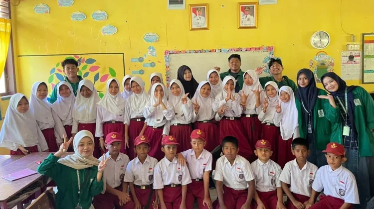 KKN UIN Alauddin Makassar Hadirkan Program Literasi Digital di Barru