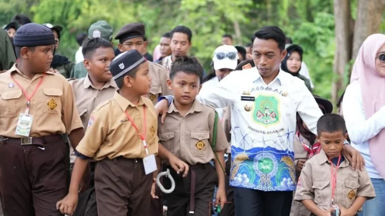 Syaharuddin Alrif Dorong Kepemimpinan Siswa lewat LDKO Sekolah Rakyat