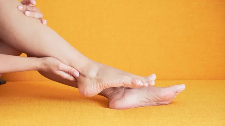 Ini Penyebab Kaki Gampang Kesemutan