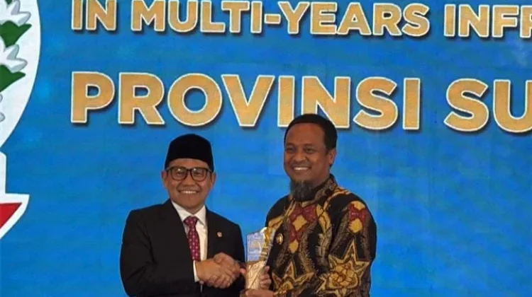Gubernur Sulsel Terima Penghargaan Nasional Program Infrastruktur Multiyears